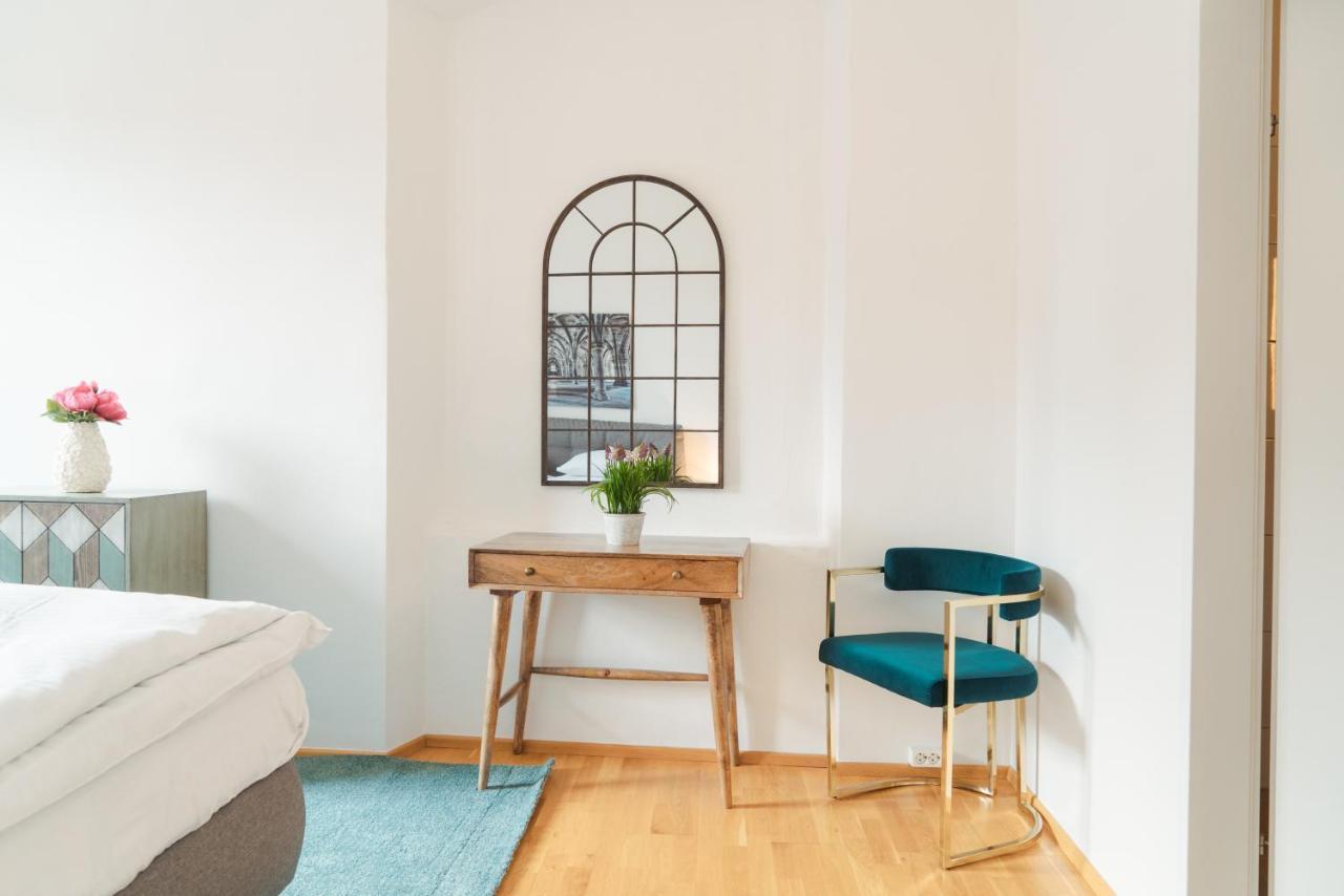 Smile Apartments Zur Gozzoburg 크렘스안더다노 외부 사진